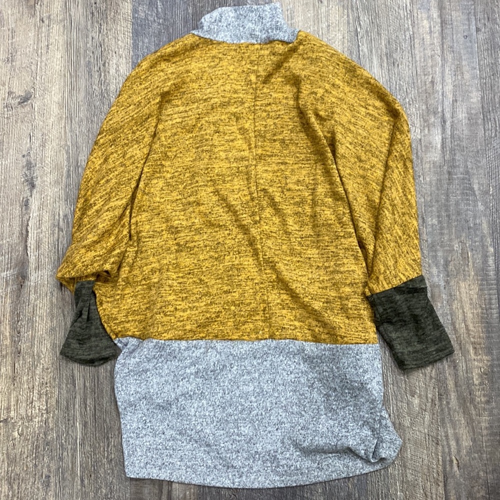 Buckle multi colored cardigan - Picture 2 of 4